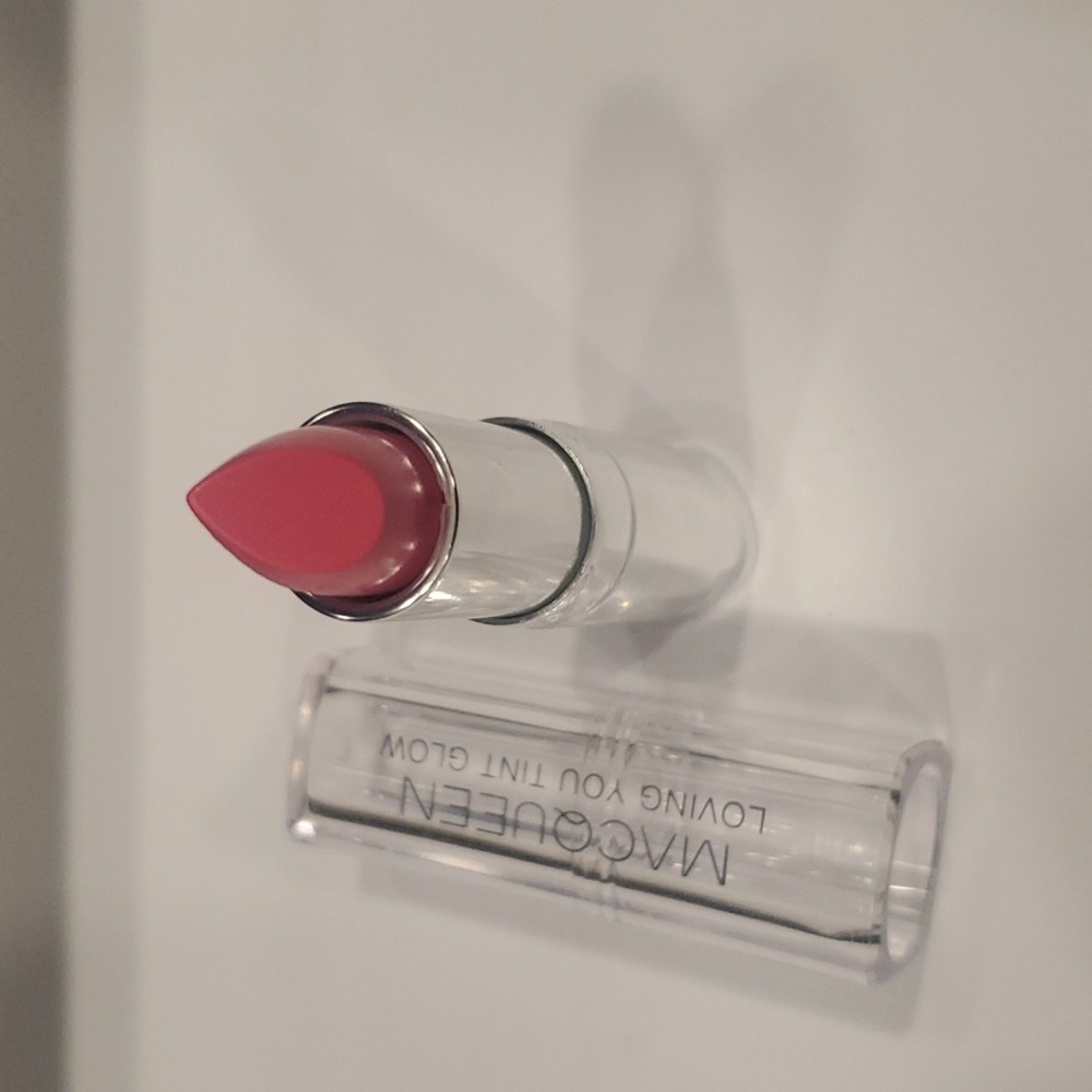 Macqueen loving you tint glow